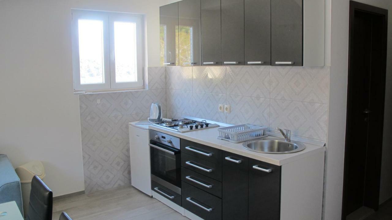 Guesthouse Ruza Sobra Apartments In The Attic Of The House Buitenkant foto